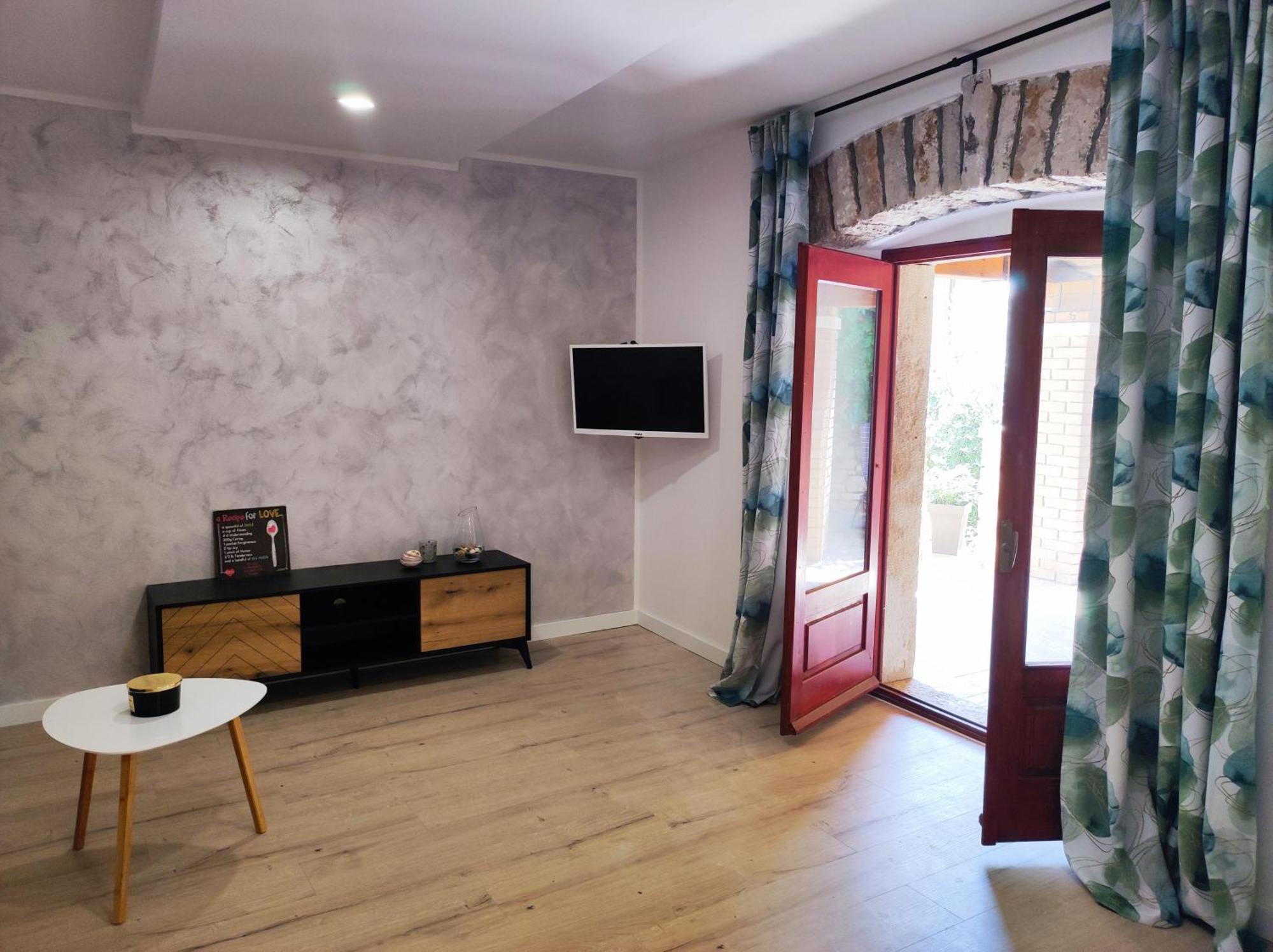 Apartments Bertetic Kanfanar Ngoại thất bức ảnh